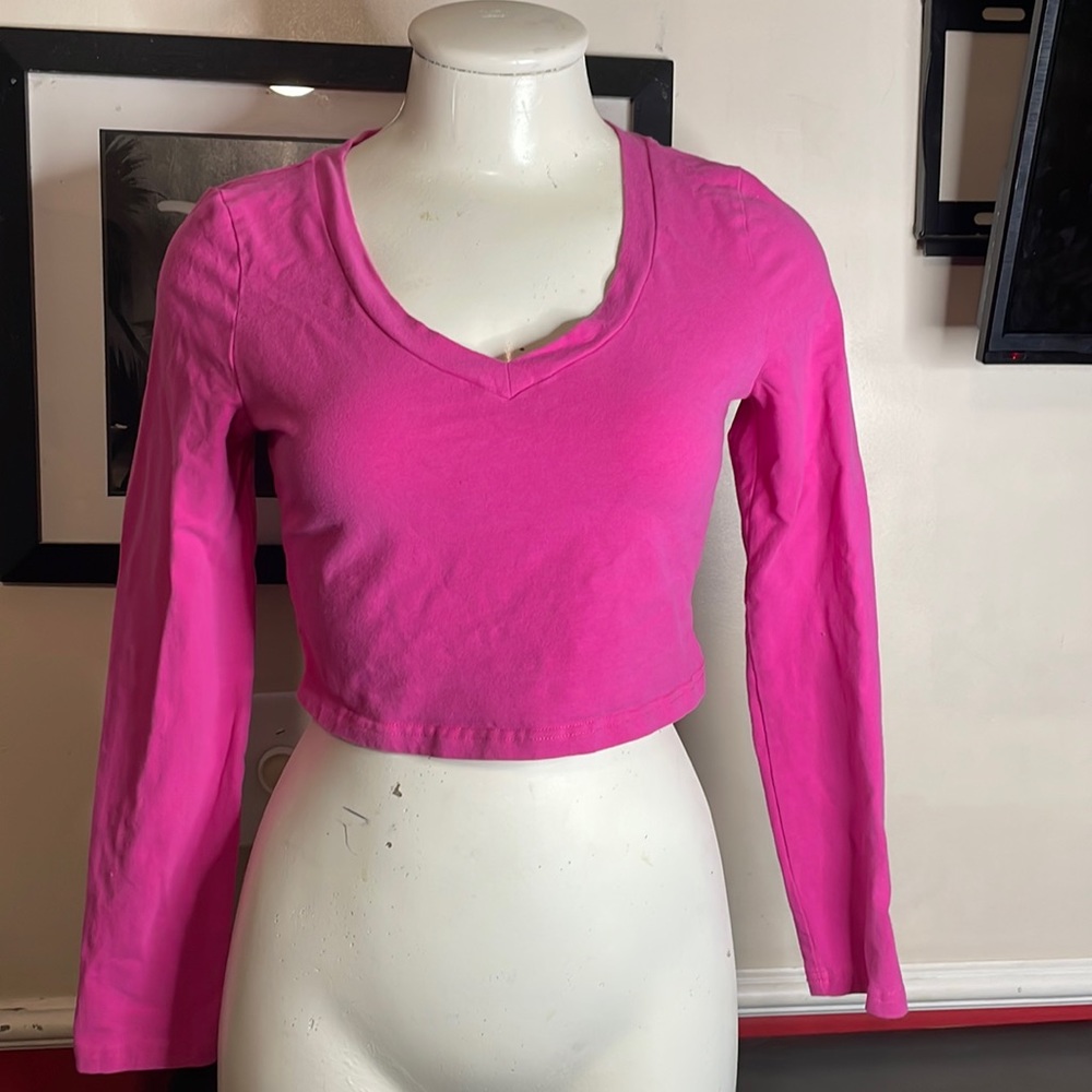 🎉SHEIN Pink Long Sleeve Crop Top! EUC!